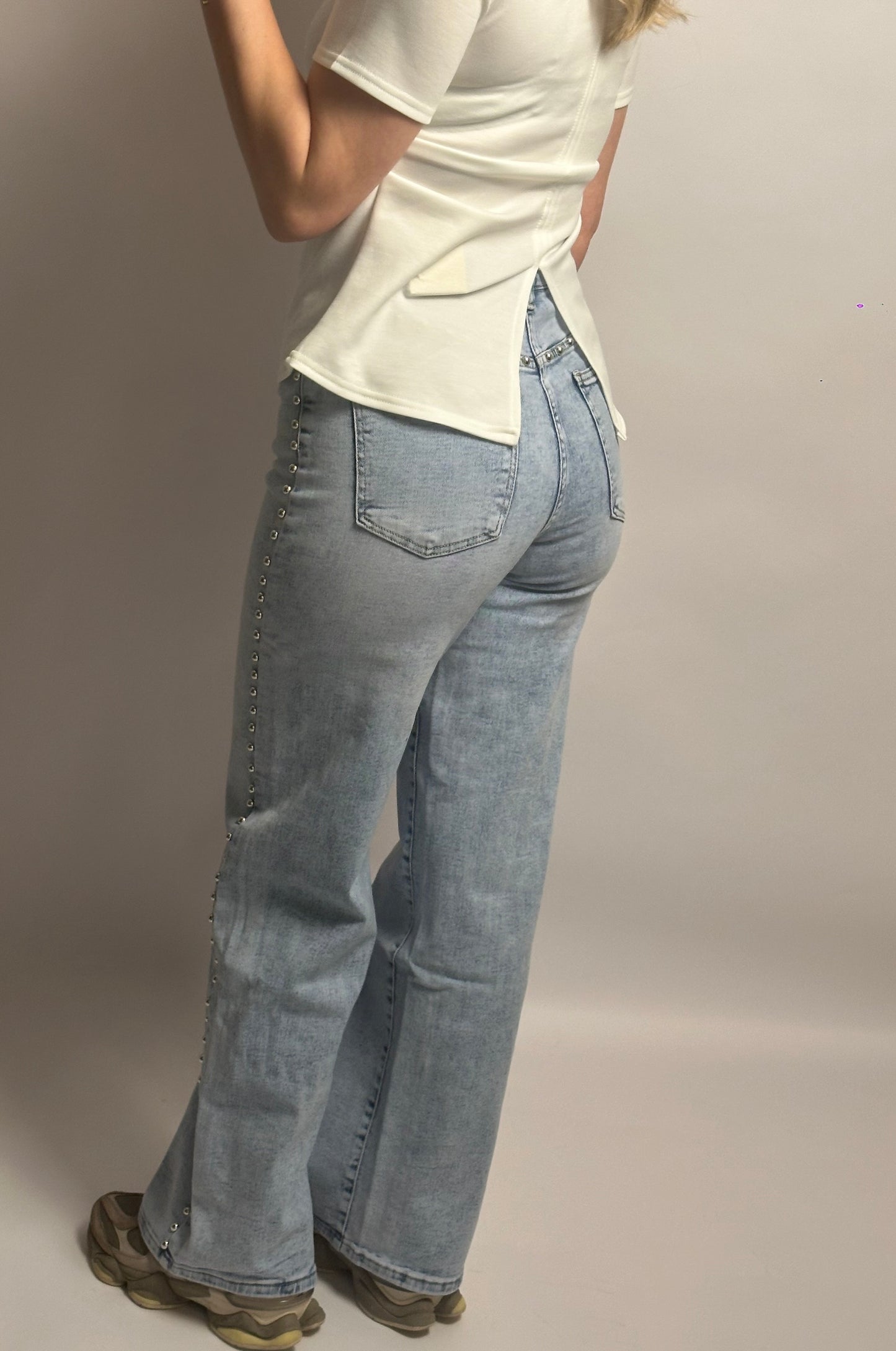 Studs Jeans